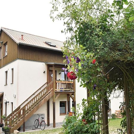 Beautiful Apartment In Rerik With Garden Near Sea ภายนอก รูปภาพ
